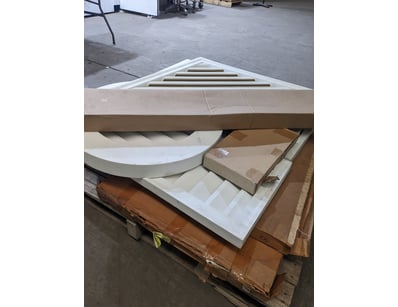 Diverse Timeless Louver Sale (NSWA981) - Lot 131