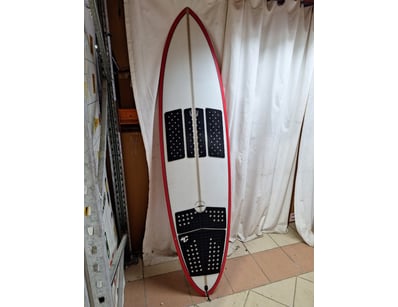 Surfboard 

Dimensions Approx H:5cm W:202cm D:52...