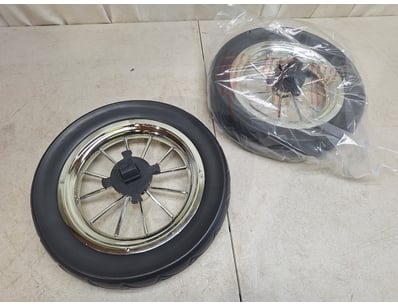 X20 Golf Wheels

Dimensions Approx H:30cm W:30cm D...