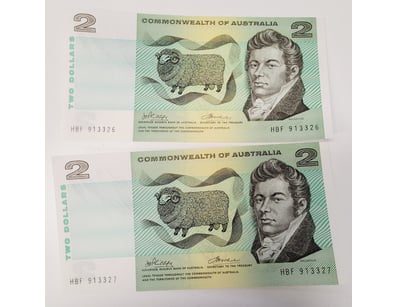 AUSTRALIAN $2 BANKNOTES , R84 (AUNC)

CV : $110...