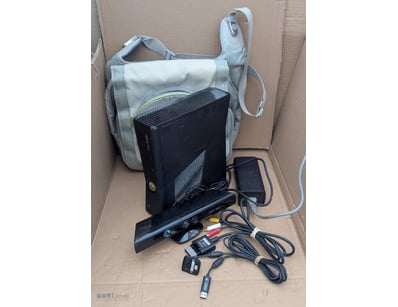 XBOX 360 console 1439 with power cable and AV cabl...