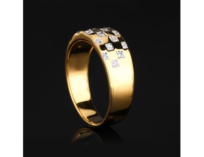 The Sterling Collection - Pendants, Rings, Brac... - Lot 345