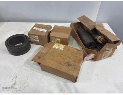 Miscellaneous Caterpillar Parts Bulk Job LOT

Refe...