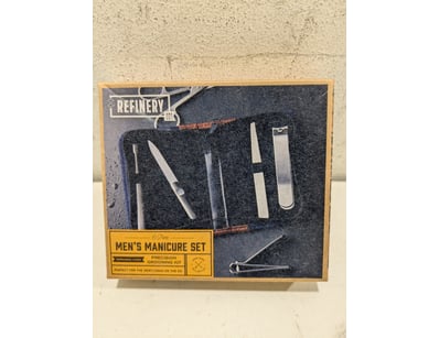 RRP $20 each QTY 36 - Refinery & Co. Men's Manicur...