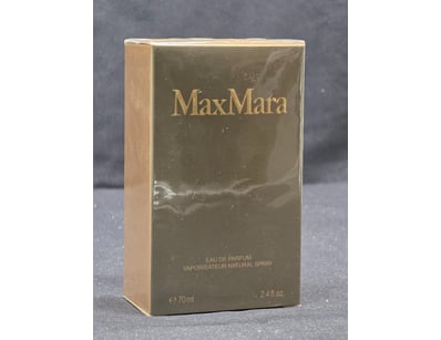 Designer Vault (A1006) - Lot 104