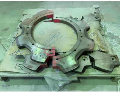 Unused Industrial sprocket assembly comprising an ...