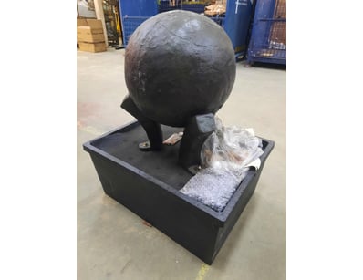 Fountain with attached orb
Model unknown

