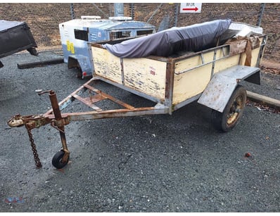Box Trailer Approximately 3000mm (L) x 2300mm (W) ...