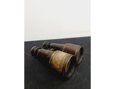 VINTAGE BRASS AND LEATHER OPERA BINOCULARS

Item...