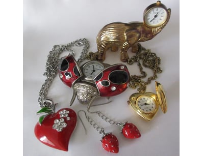 Vintage Estate Jewellery & Collectables (A986) - Lot 71