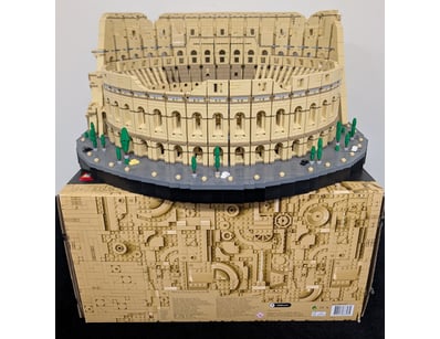 **UNRESERVED** LIFETIME COLLECTION OF LEGO PART... - Lot 100