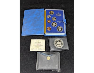 ROYAL AUSTRALIAN MINT PROOF COIN SETS AND KOOKABUR...