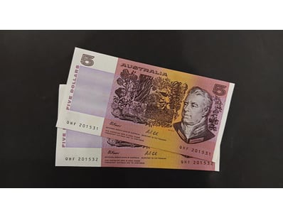 UNRESERVED Banknotes & Coins (A986) - Lot 1906