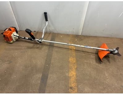 Ex-Hire Equipment & Office Complex (ON4489) - Lot 38