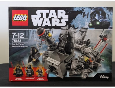 UNRESERVED COOKIES LIFETIME COLLECTION OF LEGO ... - Lot 543