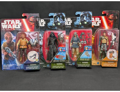 STAR WARS ACTION FIGURE COLLECTION - FOUR HASBRO F...