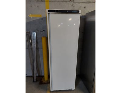 Polar Refrigeration upright single solid door Frid...