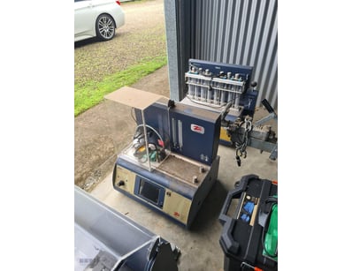 Carbonzapp ds2r diesel injection test bench, clean...