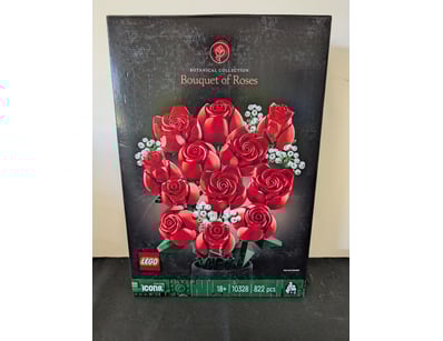 **UNRESERVED** COOKIE'S LIFETIME COLLECTION OF ... - Lot 588