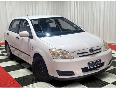 <b>2007 Toyota Corolla Hatchback - White - 14,829k...
