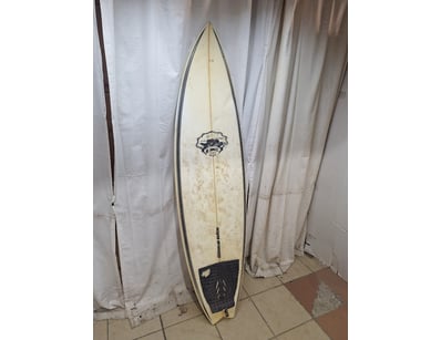 Surfboard 

Dimensions Approx H:14cm W:46cm D:183c...