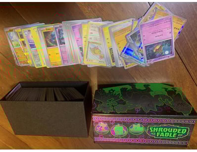 UNRESERVED Trading Cards (A981) - Lot 2102