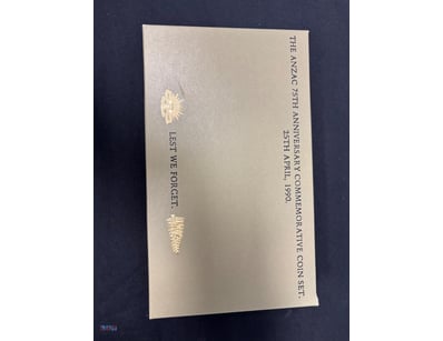 THE ANZAC 75TH ANNIVERSARY COMMEMORATIVE COIN SET,...