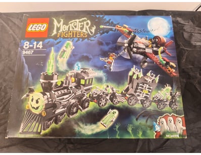 **UNRESERVED** COOKIE'S LIFETIME COLLECTION OF ... - Lot 730