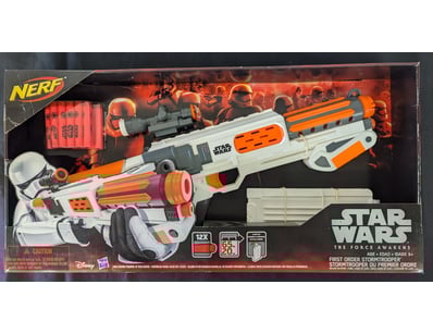 **UNRESERVED** LIFETIME COLLECTION OF LEGO PART... - Lot 803