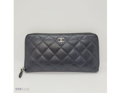 CHANEL BLACK QUILTED CAVIAR LEATHER ZIP AROUND WAL...