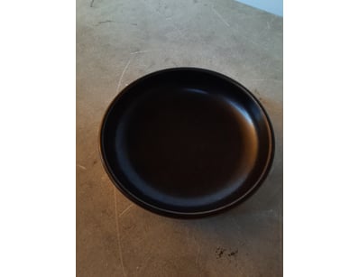 Bowls, black finish, diameter 23cm.

SOLD AS LOT....