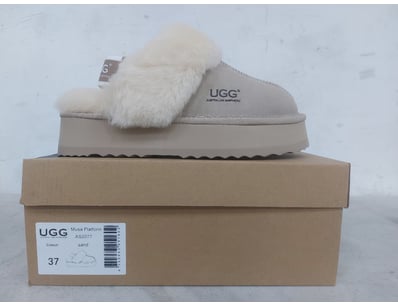 Unclaimed Freight (GCA989) - Lot 882