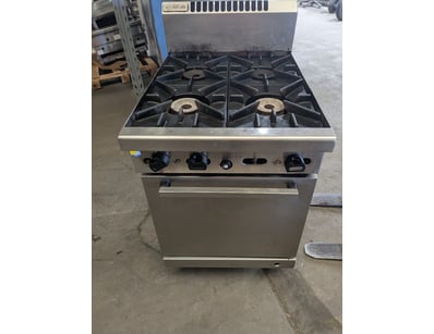 Waldorf 4-burner commercial gas cooktop with integ...