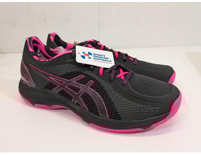 Major Brand Apparel & Footwear Liquidation Even... - Lot 104