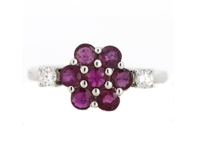 Affordable Jewellery Market (A1007) - Lot 512