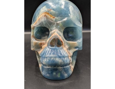 6.1KG BLUE ONYX SKULL, A GRADE

Condition: Good ...