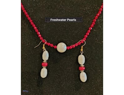 FRESHWATER PEARL EARRINGS WITH RED CORAL AND RED C...
