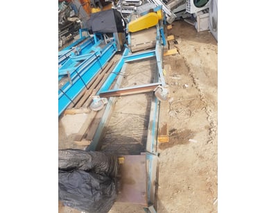 BULK LOT - CONVEYOR SYSTEM

ONE HAS A MAGNETIC B...