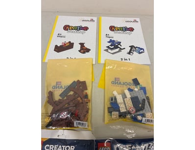 Miscellaneous Lego lot 

Refer to photos for con...