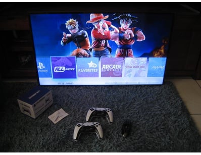 Home Entertainment, Audio & Computers (A984) - Lot 761