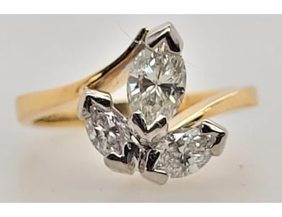 Luxury Jewellery (A1002) - Lot 207