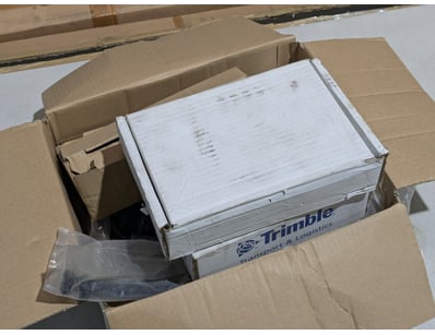 UNRESERVED Trimble Equipment & Accessories Wareh... - Lot 11