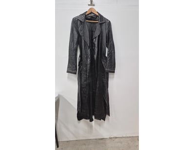 Designer Vault (A978) - Lot 9100