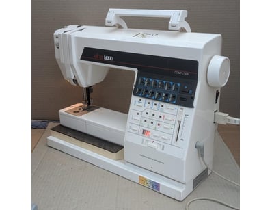 Gadgets, Music & Pastimes (A1003) - Lot 475