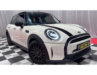 Passenger, Luxury & Commercial Vehicles Auction - Lot 200