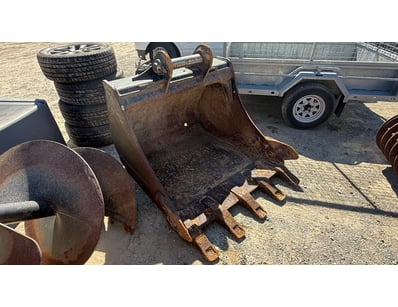 Civil, Transport & Machinery - Queensland, New... - Lot 6572