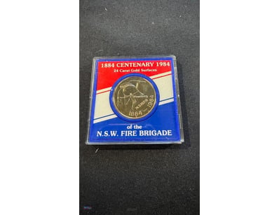 1884 CENTENARY 1984 TOKEN

Dimensions: Height: 10....