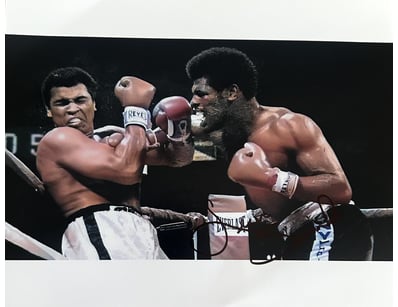 Mancave & Memorabilia (A979) - Lot 1400