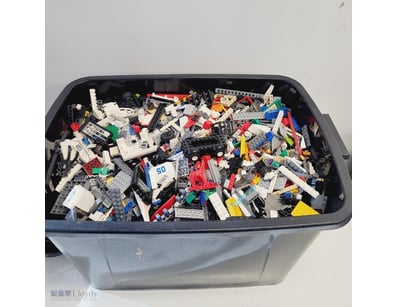 12KGS TUB ASSORTED LEGO PIECES

11508+79

