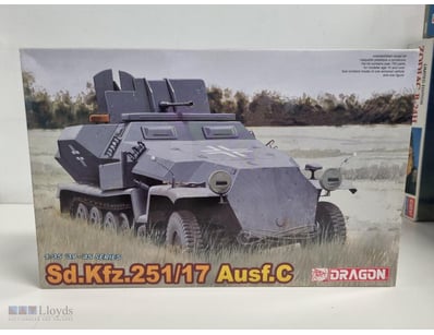 THIS IS THE STANDARD DRAGON MODELS 1:35 SCALE SD.K...